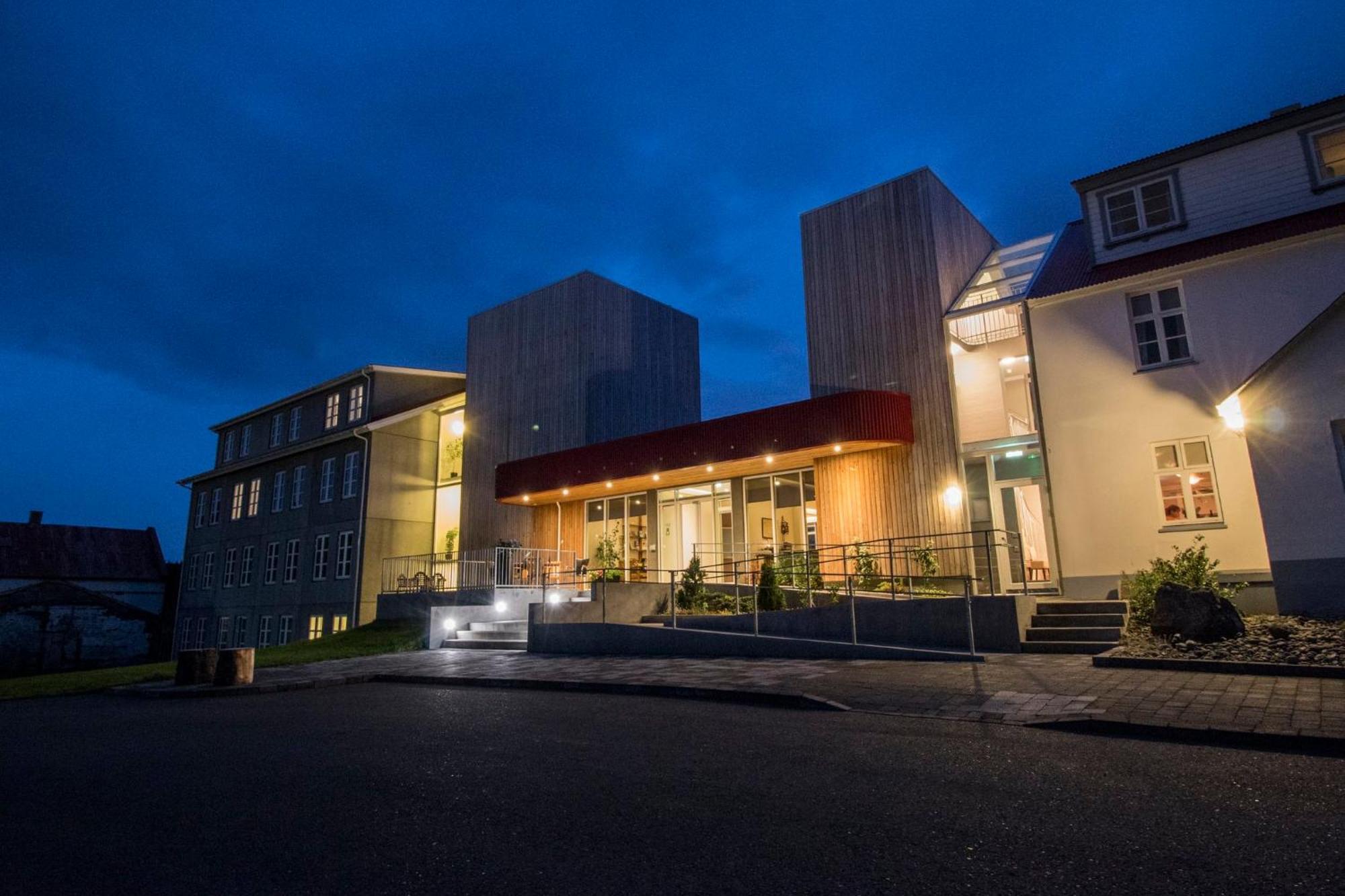 Gistihúsið - Lake Hotel Egilsstadir Exterior foto