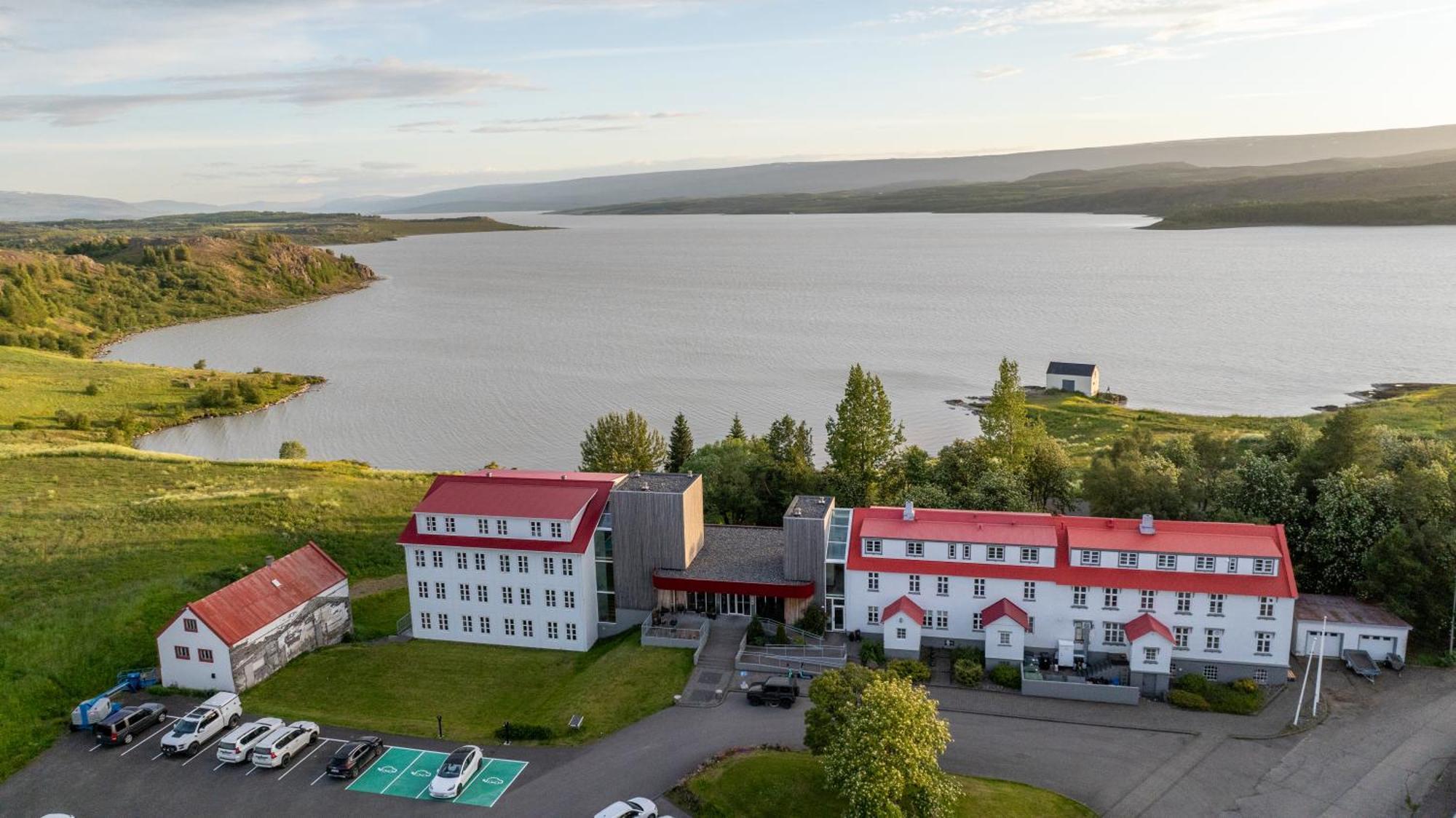 Gistihúsið - Lake Hotel Egilsstadir Exterior foto